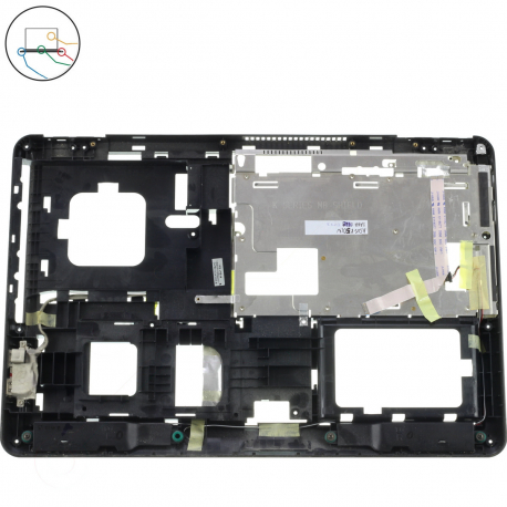 13GNVK10P044 Untercover